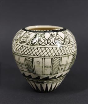 Vázácska - Zilzer Hajnalka