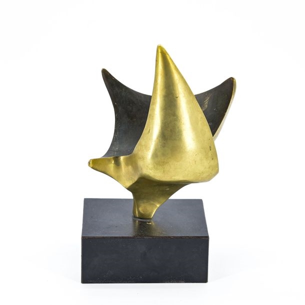 Artwork by Geneviève Derchain, Sans titre Epreuve en bronze doré et patiné, Made of bronze