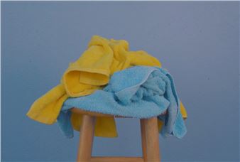 Helen Anna Flanagan: A Room with a View - Ballon Rouge