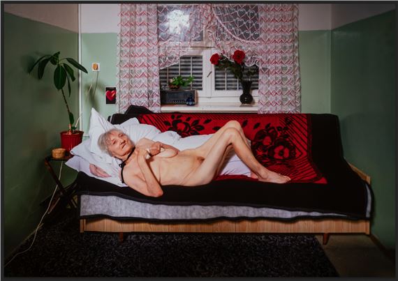 "Olimpia, Old Lady", - Katarzyna Kozyra