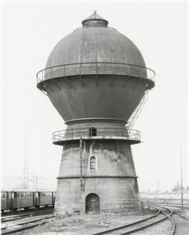 Water Towers. Trier-Ehrang - Bernhard Becher