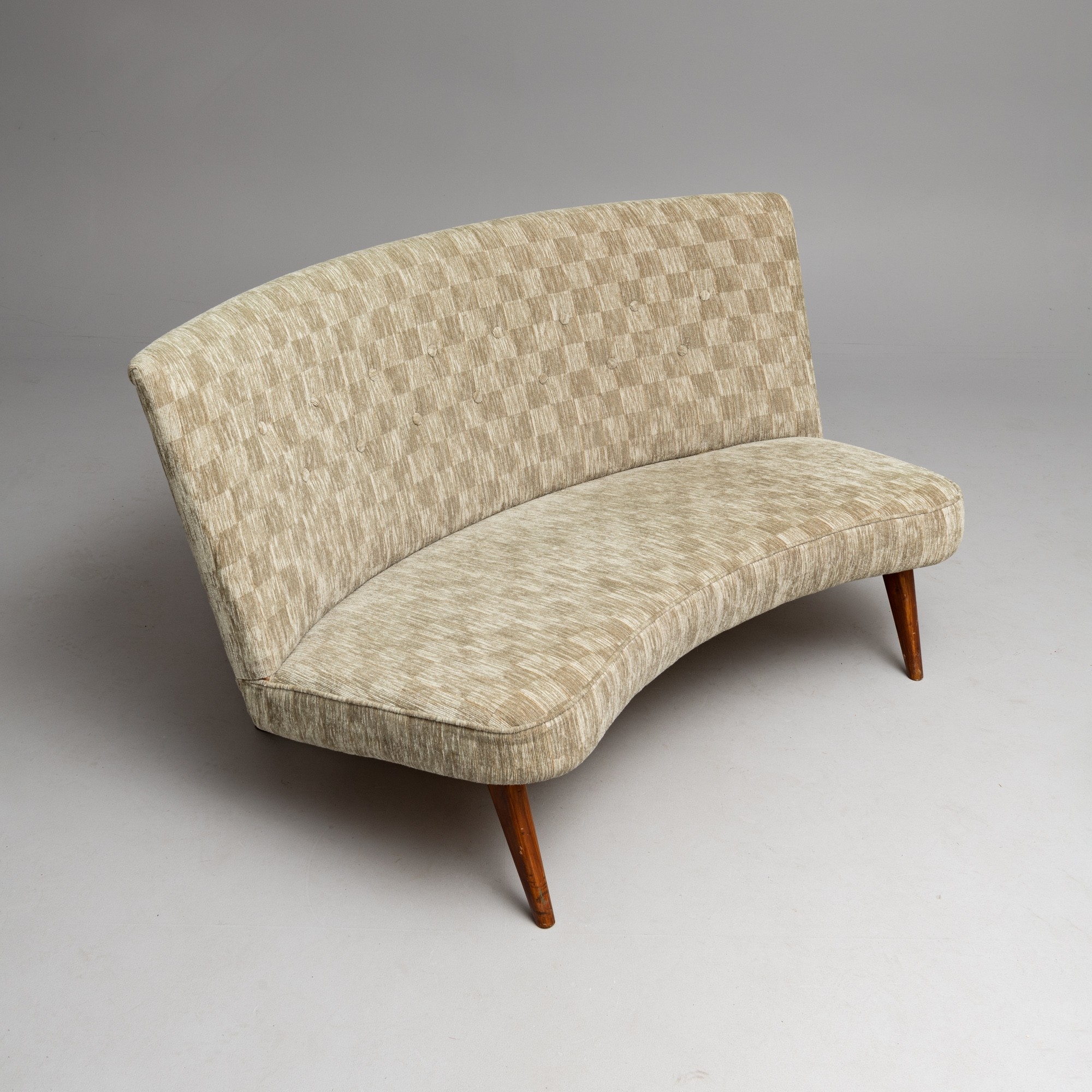 Carl-Gustav Hiort af Ornäs | Kim-sofa, 1950s | MutualArt