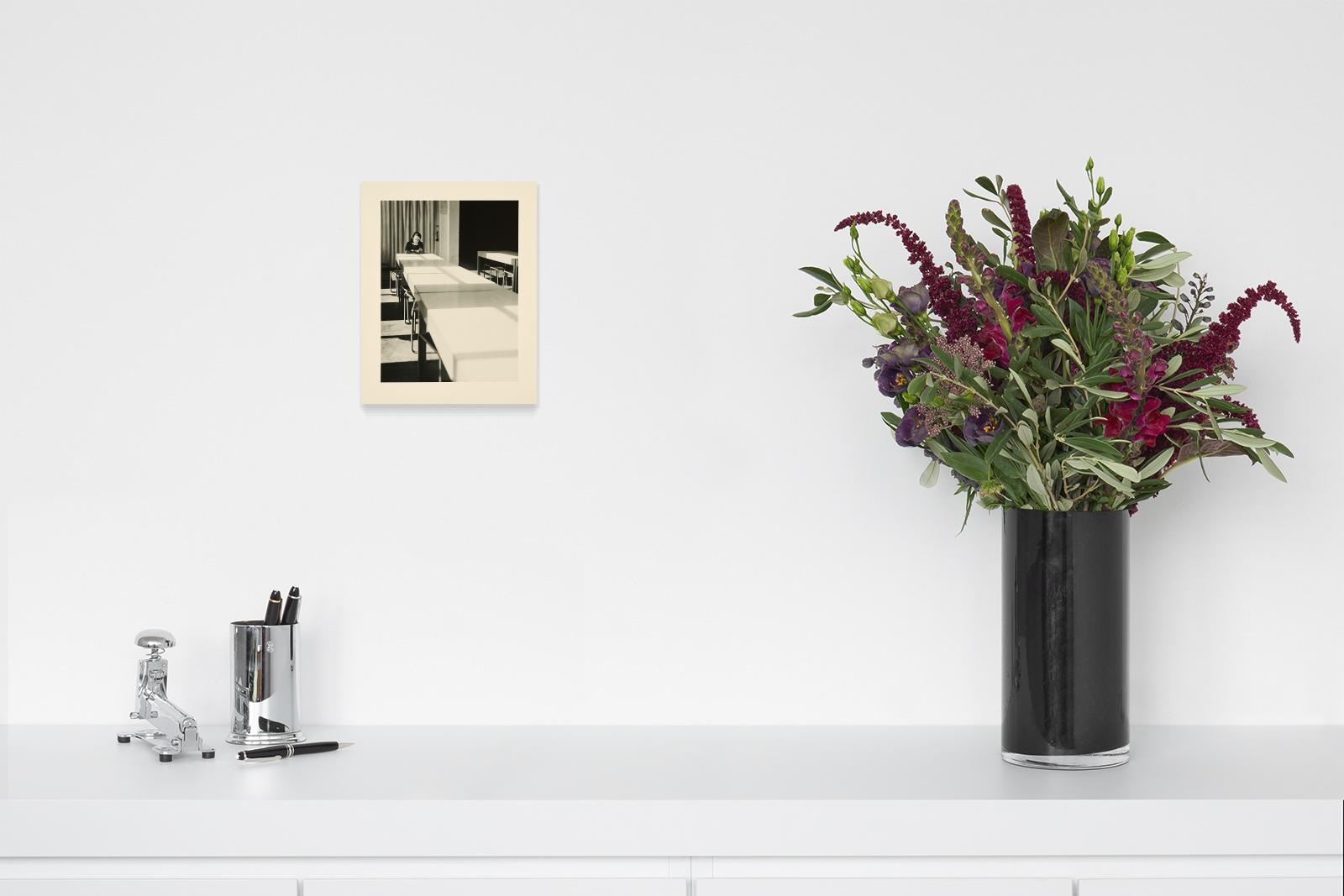 Artwork by Gertrud Arndt, Otti Berger in der Kantine am letzten Tag vor der Schließung des Bauhauses., Made of Later silver bromide gelatine print