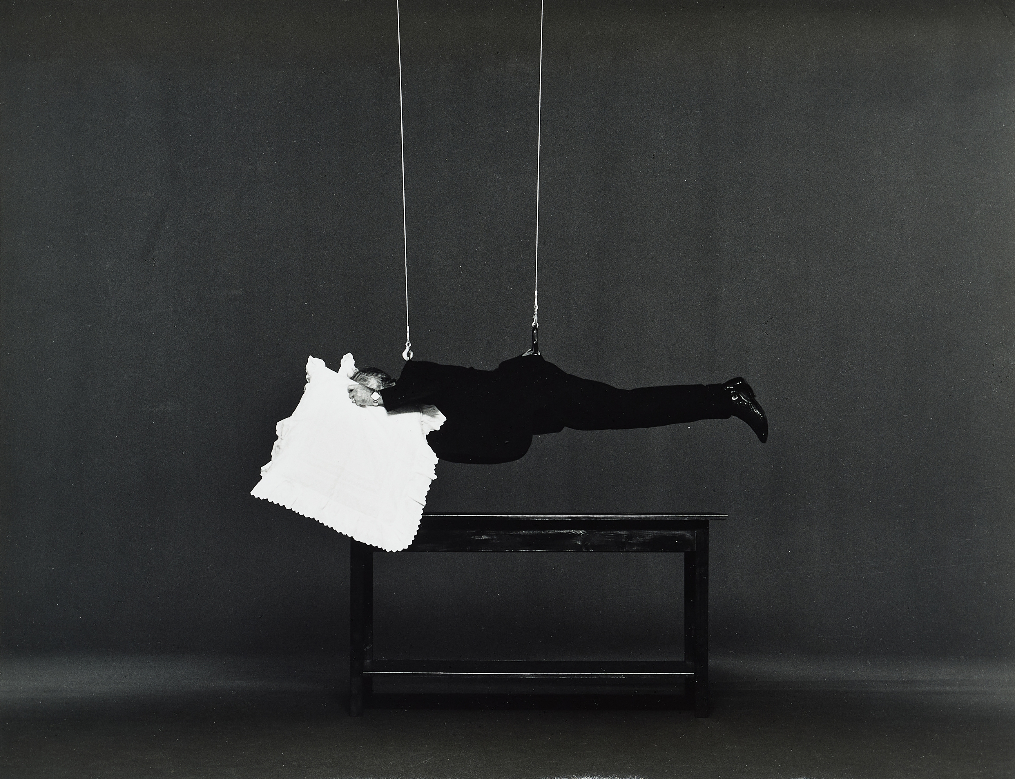 Artwork by Jürgen Klauke, Desasteriöses Ich "Daseinsrenovierung"., Made of gelatin silver prints