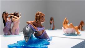 This Miami Beach Art Show Bounces with Beats, ‘Baddies’ and Belly Button Piercings
