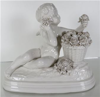 Putto mit Rosenkorb, nach einem Entwurf von Bohumil Rezl(1899-1963), 20. Jahrhundert - Bohumil Rezl
