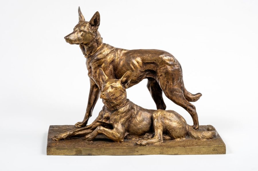 Artwork by Charles Paillet, Gilt patina bronze group featuring two dogs, Made of gilt patina bronze