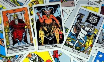 Dr Terror Deals the Death Card: How Tarot Was Turned Into an Occult Obsession