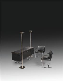 INTÉRIEUR D’UN PIRATE ACHETEUR COMPULSIF, TRÈS IMPORTANT ENSEMBLE DE MILITARIA - Lucien Paris