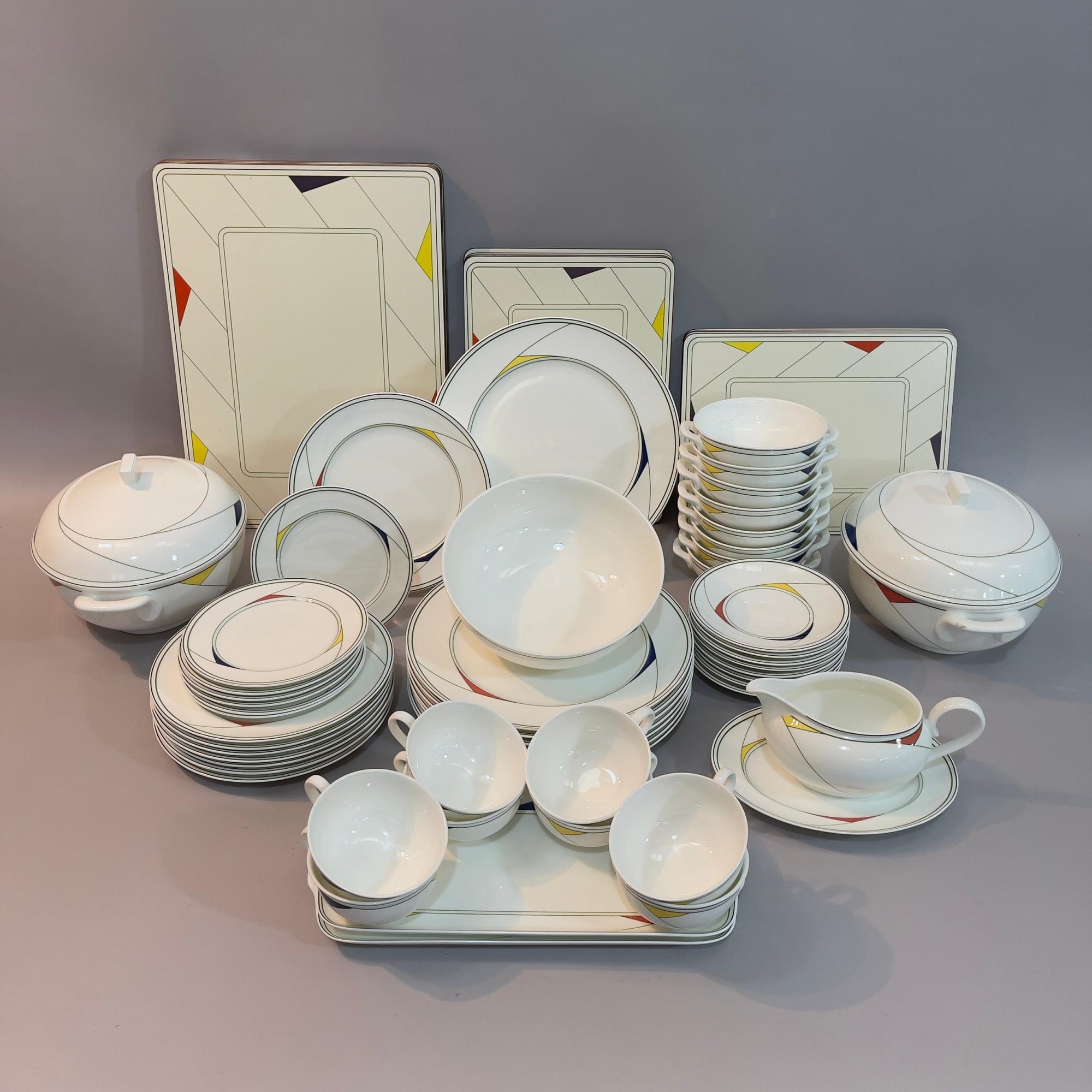 Villeroy &amp; Boch | A Villeroy and Boch 'Trio' bone china dinner and tea ...