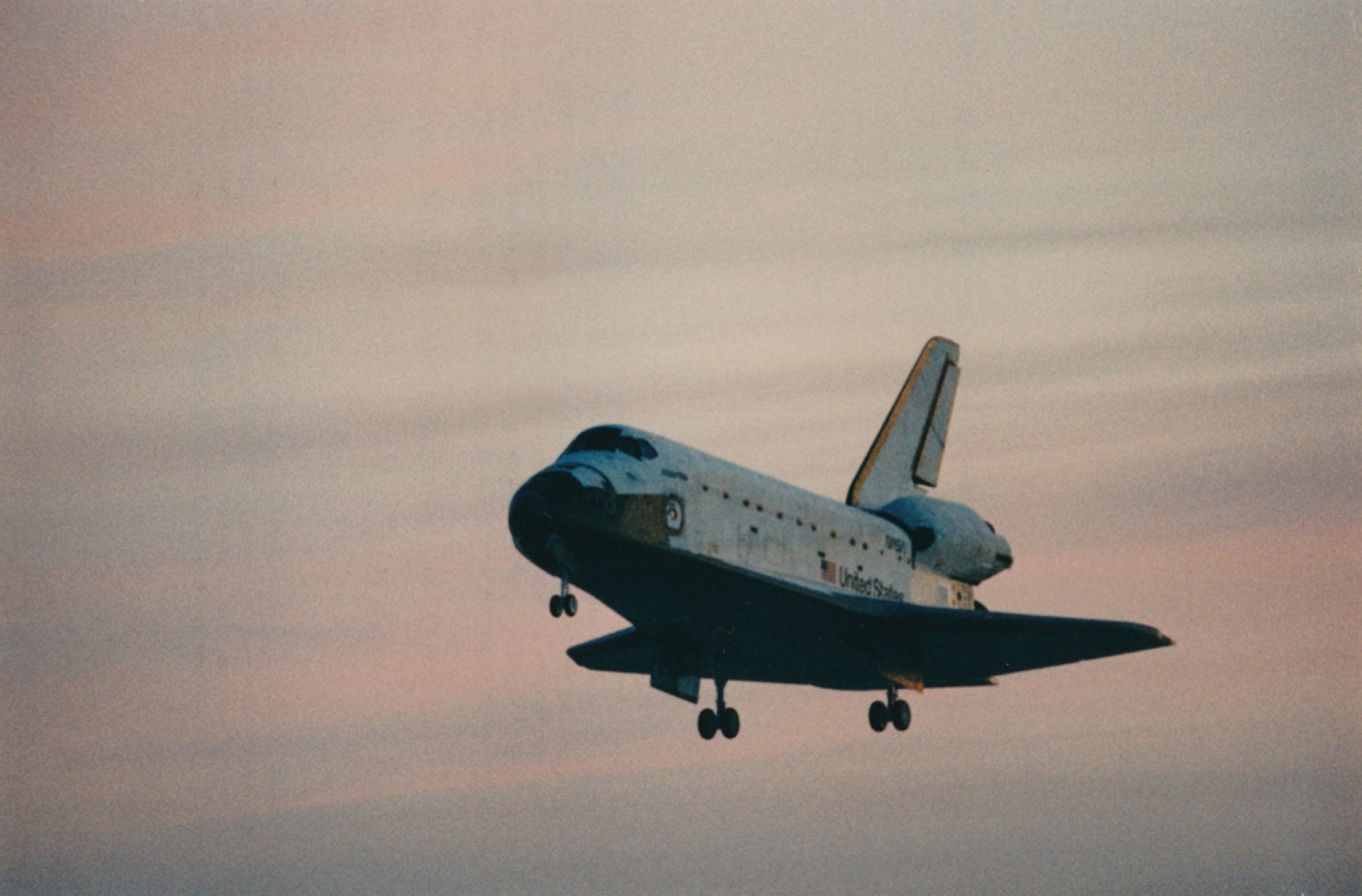 NASA | Nasa. Landing of Space Shuttle Atlantis (Mission STS-76) at ...