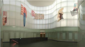 Mariana Castillo Deball: Luce Dietro Tracce Incompiute