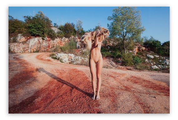 Inpersonal 4 by Ramona Zordini