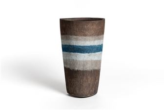 Floating Vessels: Stoneware by Mitsukuni Misaki - Ippodo Gallery