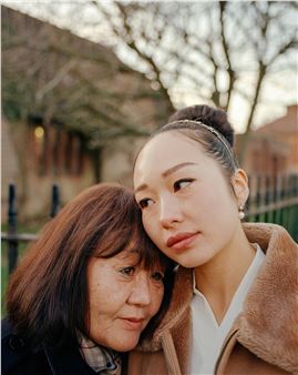 The Best Photos of 2023: Finding Comfort in Community