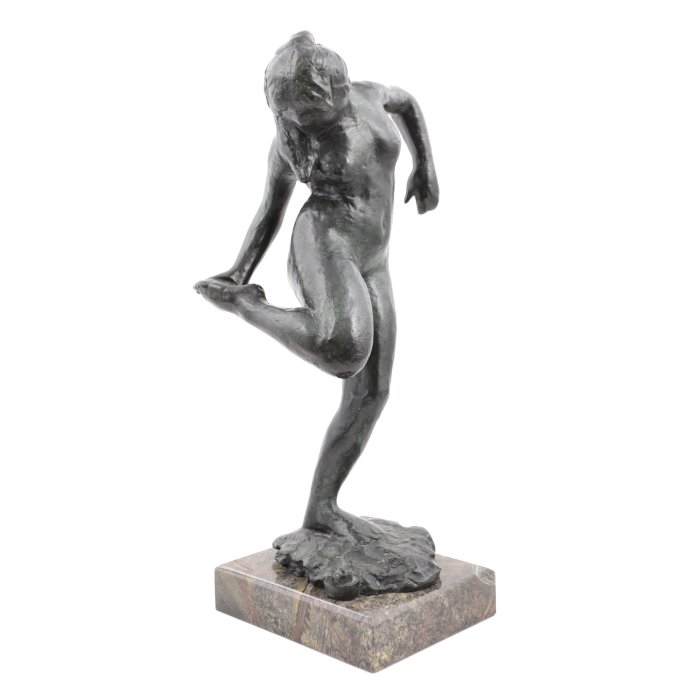 Danseuse savançant, les bras levés, première étude by Edgar Degas