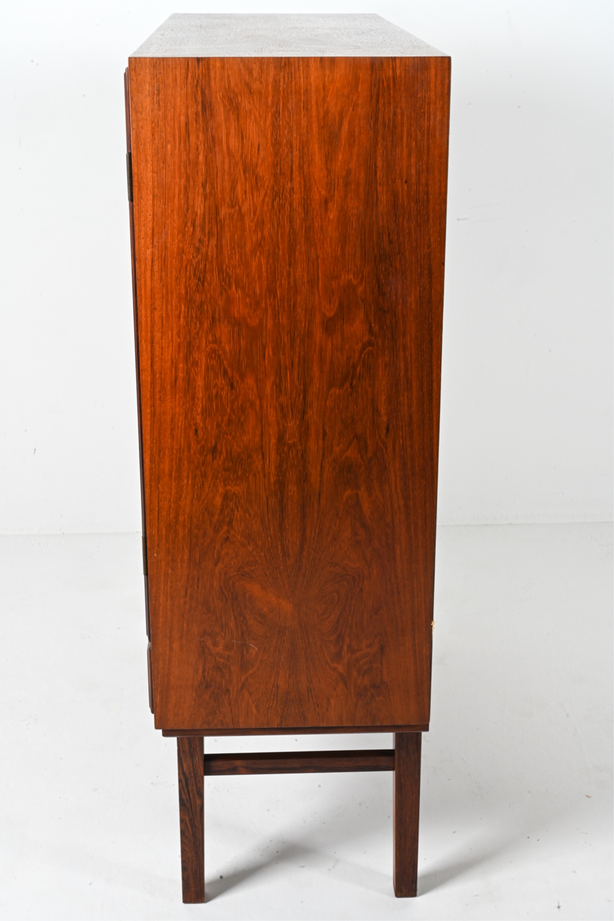 Gunni Omann | GUNNI OMANN FOR OMANN JUN ROSEWOOD HIGHBOARD (1960 ...