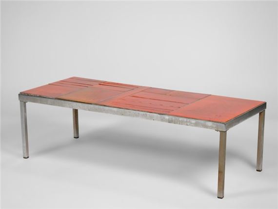 Roger Capron | Roger Capron, Vallauris, vers 1960. TABLE BASSE. | MutualArt