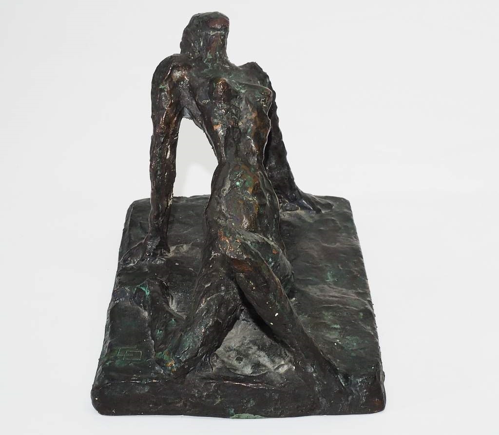Artwork by Udo von Oven, Einzelplastik "Zurückgebeugte". Bronzeguß