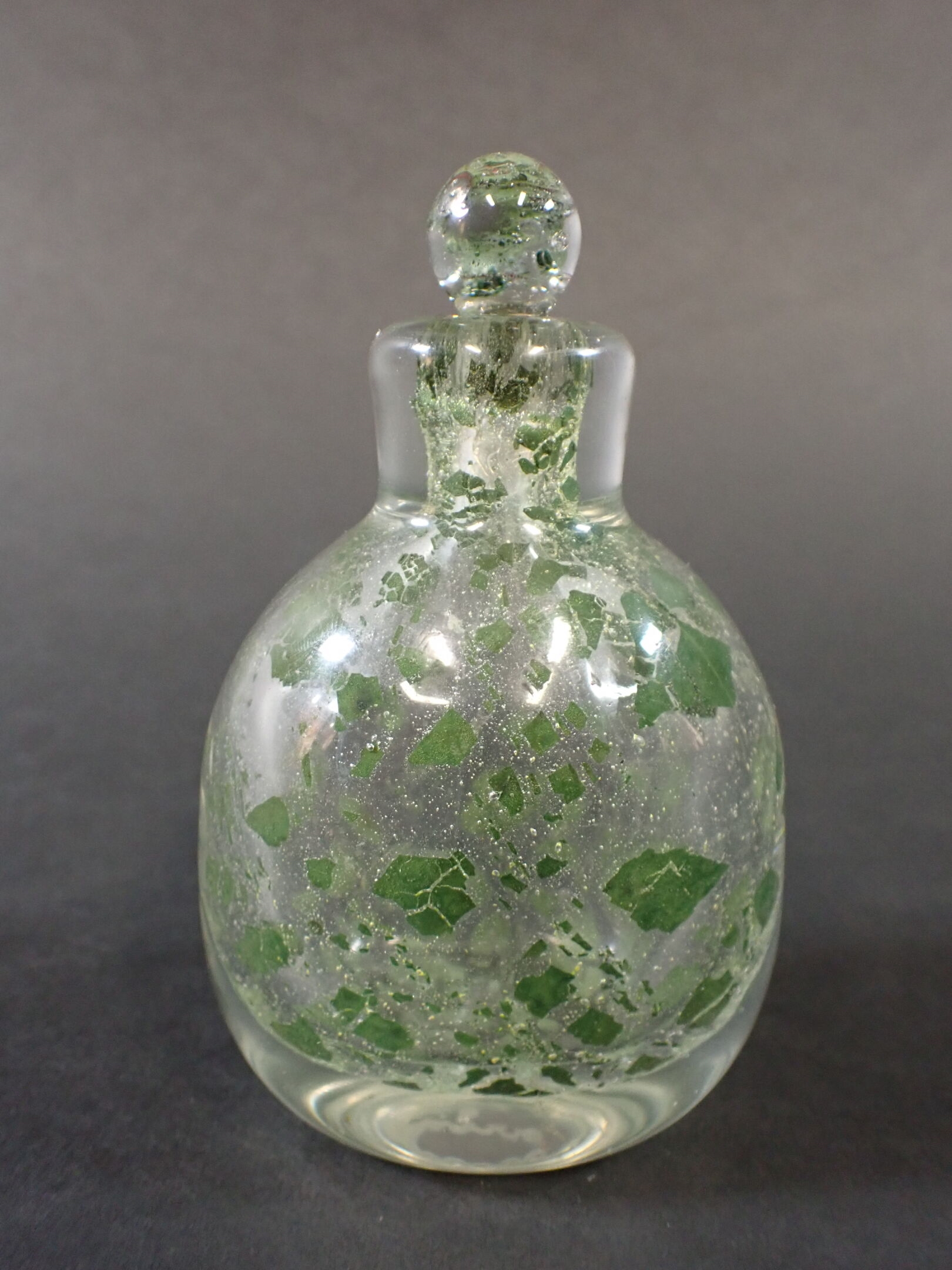 Premier épandage Annuel D'engrais Sur Blé. Remplissage épandeur Avec 2 Big Bag D Engrais Par L Agriculteur