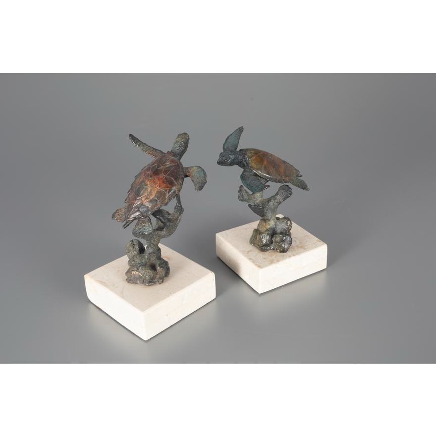 Artwork by Octavio Gonzalez Gutierrez, TWO TURTLE, Made of Bronzes