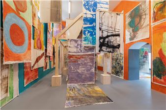 Vivian Suter: Tintin nina disco - Kaufmann Repetto, Milan