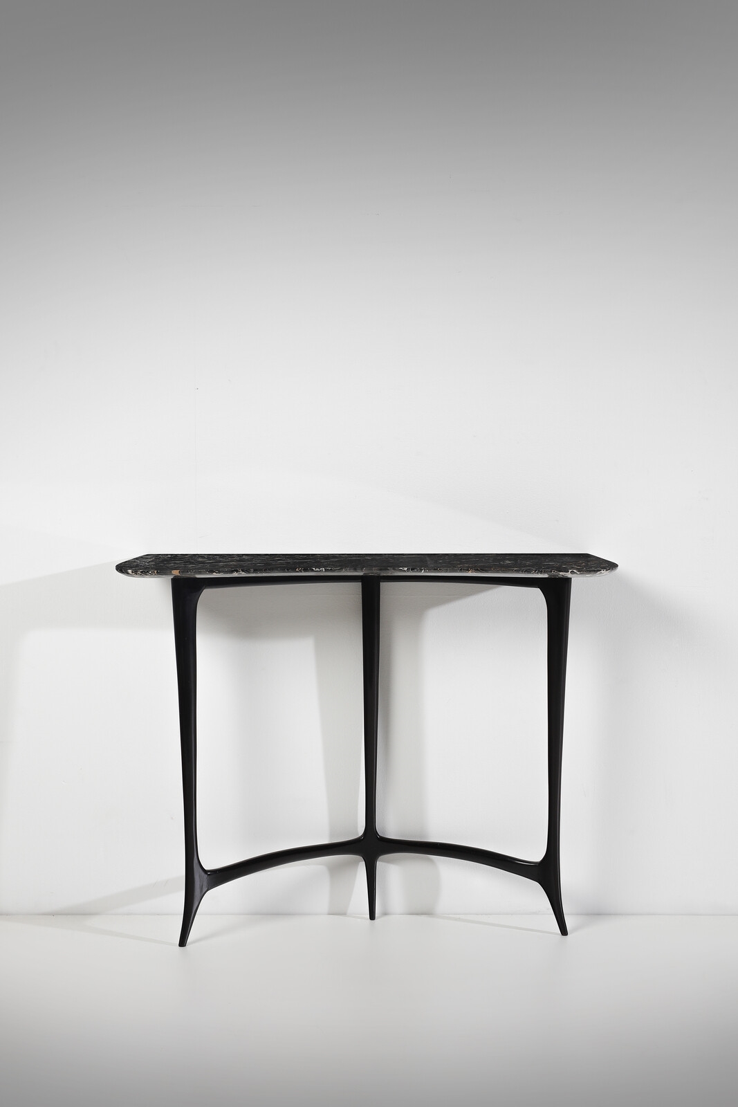 Artwork by Ezio Minotti, Consolle, Made of Technique : Wood and marble