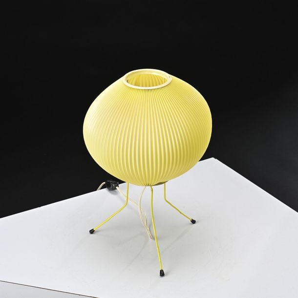 Artwork by Georges Rispal, George RISPAL (1901- ?) Ovni tripod lamp in yellow-lacquered metal with Rhodoid reflector. Circa 1950. H: 40 cm, Made of yellow-lacquered metal with