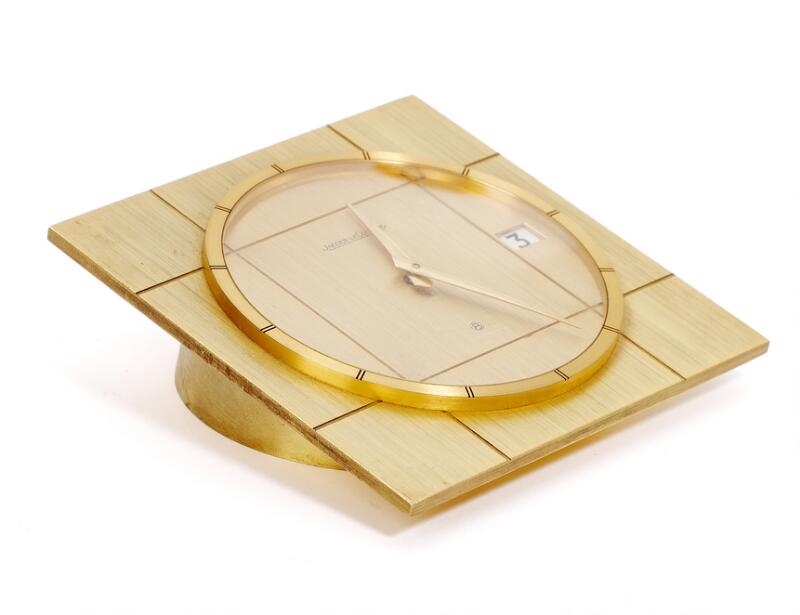 A Swiss gilt-brass eight day timepiece desk clock, date aperture - Jaeger-LeCoultre