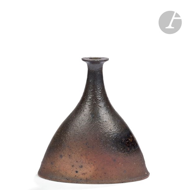 Robert Deblander Flattened piriform vase with soliflore tray neck