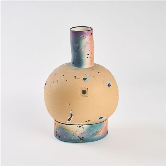 A Darryl Robertson Vase - Darryl Robertson