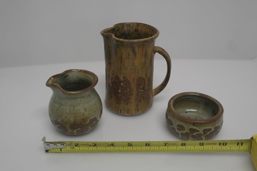 Roslyn Reed | HAND THROWN POTTERY PIECES - ROSSLYN REED CANADIAN ...