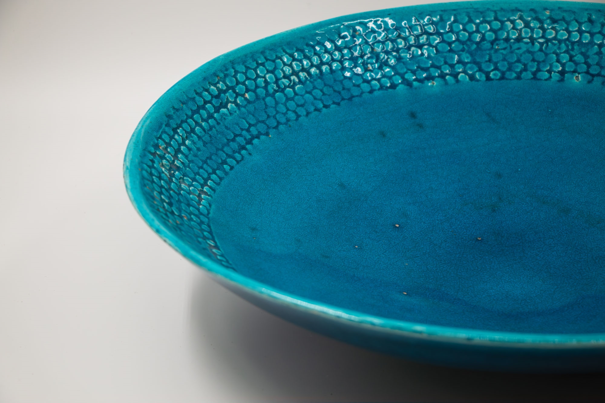 Len Castle | Len Castle - Large alkaline blue bowl | MutualArt