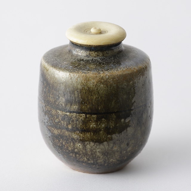 Izuru Yamamoto | Bizen tea caddy (a set of 2 | MutualArt