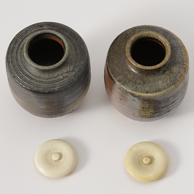 Izuru Yamamoto | Bizen tea caddy (a set of 2 | MutualArt