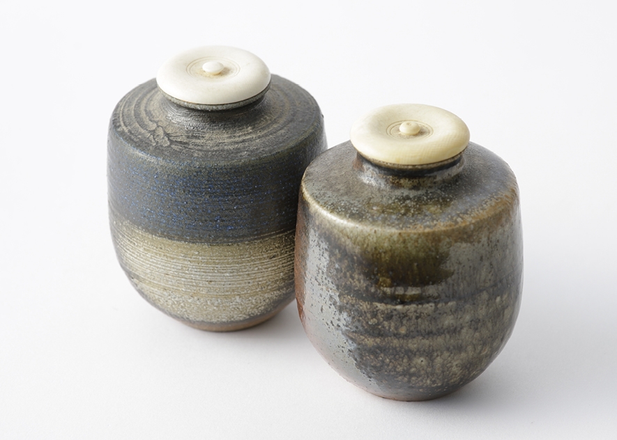 Izuru Yamamoto | Bizen tea caddy (a set of 2 | MutualArt