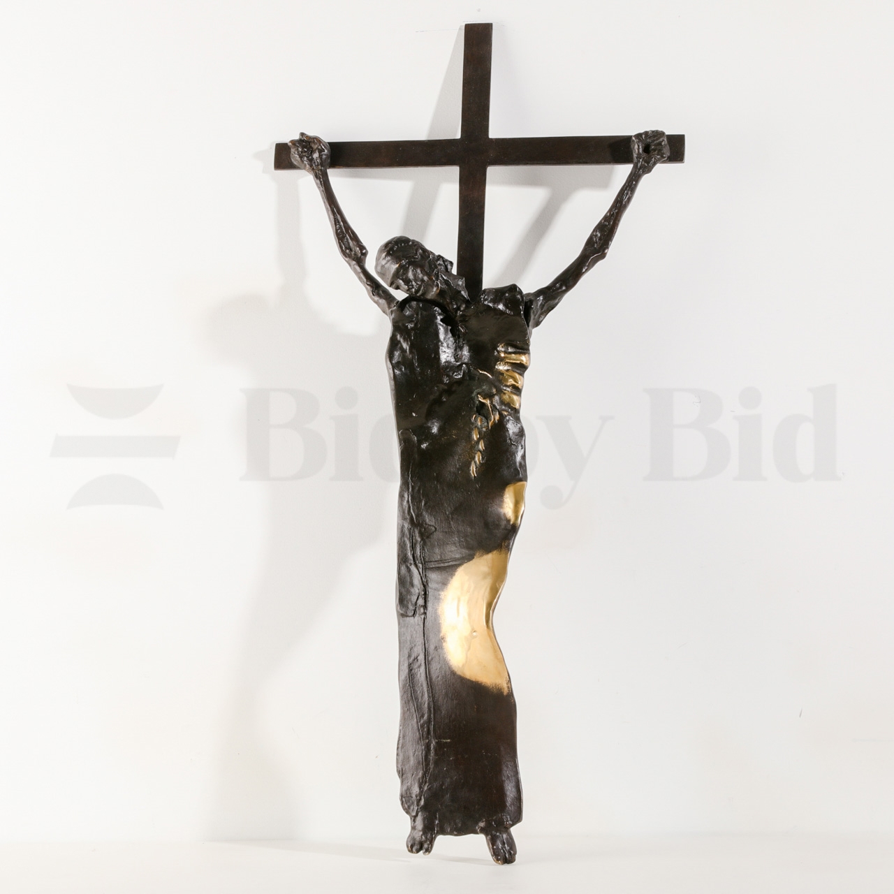 Artwork by José Rodrigues, "Jesus Cristo Crucificado", Made of bronze