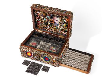 Box #118 - Lucas Samaras