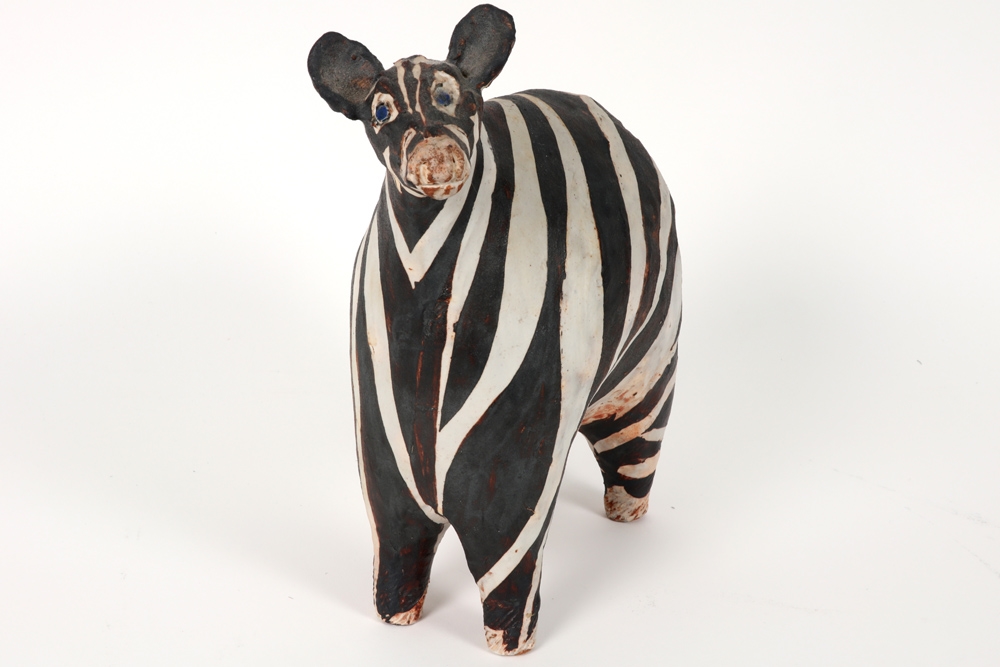 Artwork by Charlotte Poulsen, Beest, Made of ceramic sculpture with