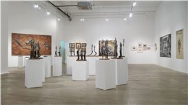 Lucid Fractions: “Customised Postures, (De)colonising Gestures”