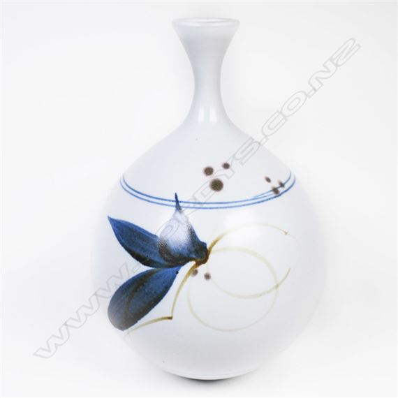 Peter Collis | Peter Collis spherical specimen vase brushed decoration ...