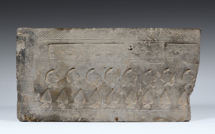 Artwork by Chinese School, 7th Century, Neck rest Central Asia / China, circa 7th... - Lot 177 - Digard Auction, Made of Marble