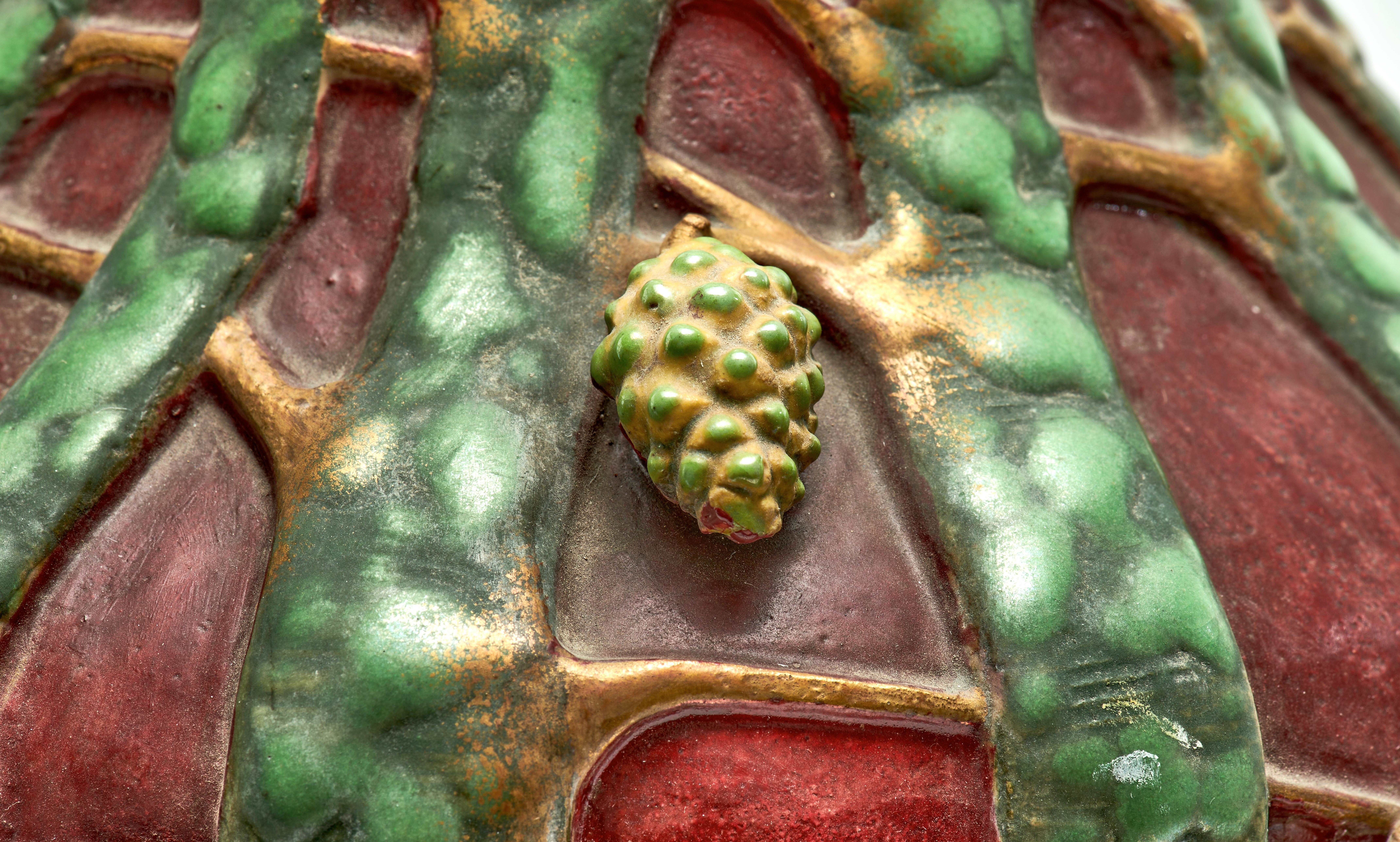 Artwork by Paul Dachsel, Pinecone, Made of glazed ceramic