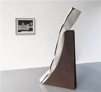 Em Ingram-Shute: I Woke Up in the Forest, it was a Blue - Dominik Mersch Gallery