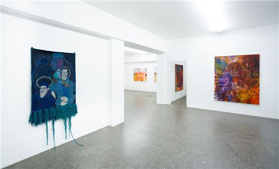 Self - Plain Gallery