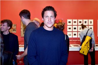 Art Dealer Vito Schnabel Takes a Roll in the Hay with Truman Capote in New ‘Feud’ Episode