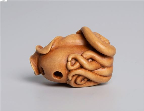 Susan Wraight | Holz-Netsuke von Susan Wraight (Berkshire 1955 (1990 ...