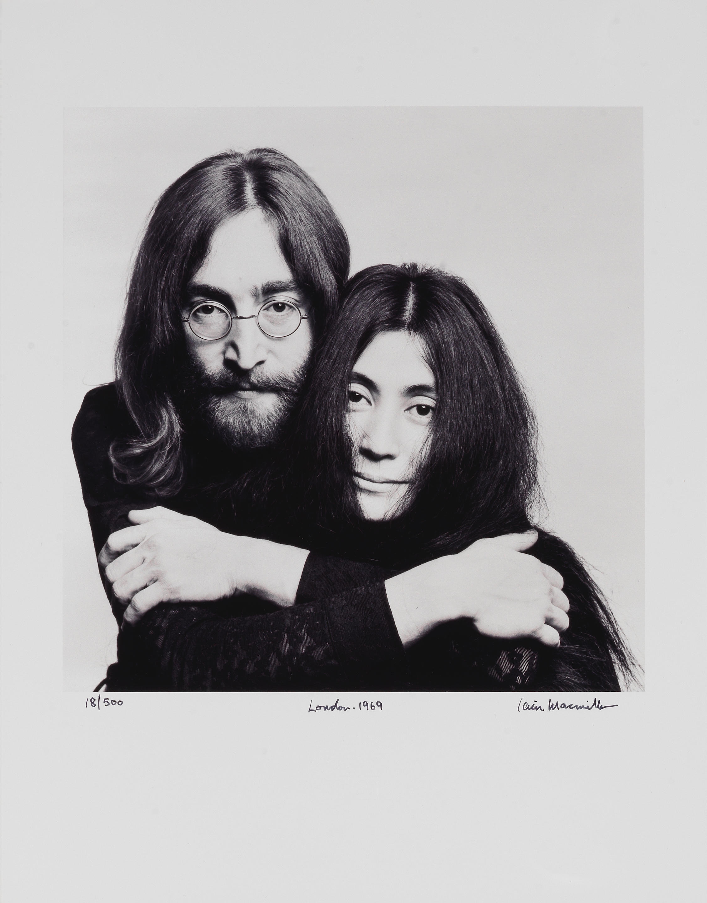 John Lennon & Yoko Ono , 1969 - Iain MacMillan