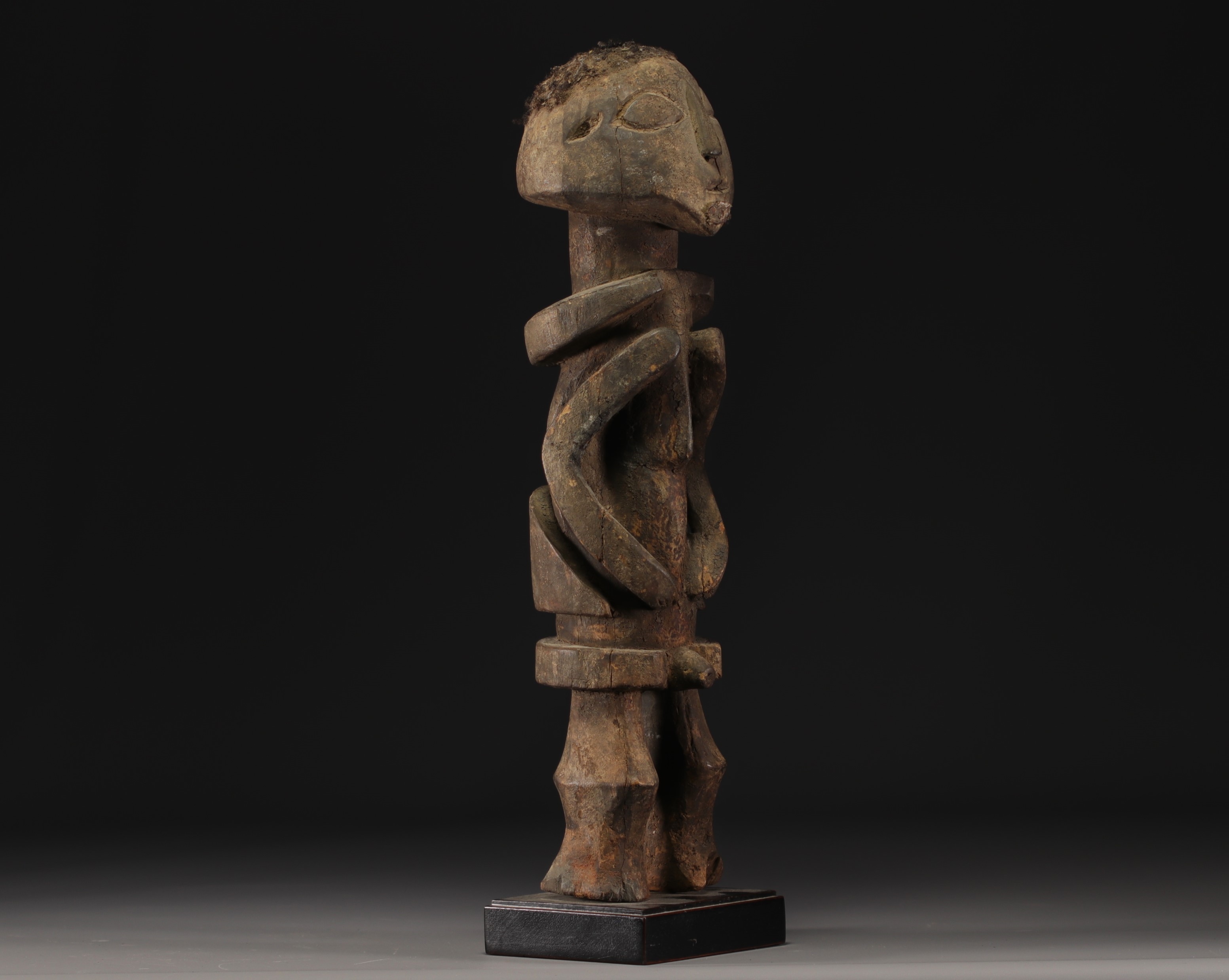 Nigerian School | Keaka ancestor figure - Nigeria | MutualArt