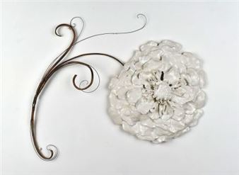Mary Carlson: Garden - Kerry Schuss Gallery
